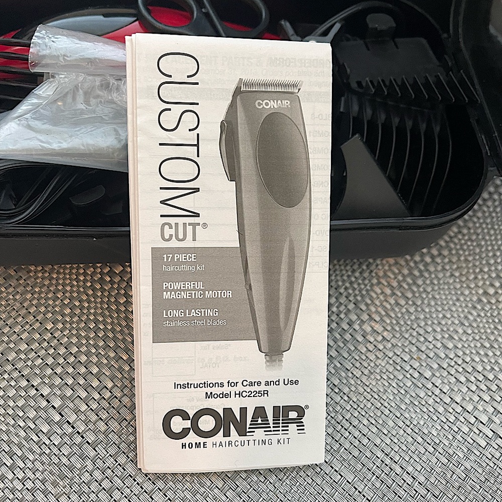 CONAIR HC225R 17 Piece Hair Cut Kit